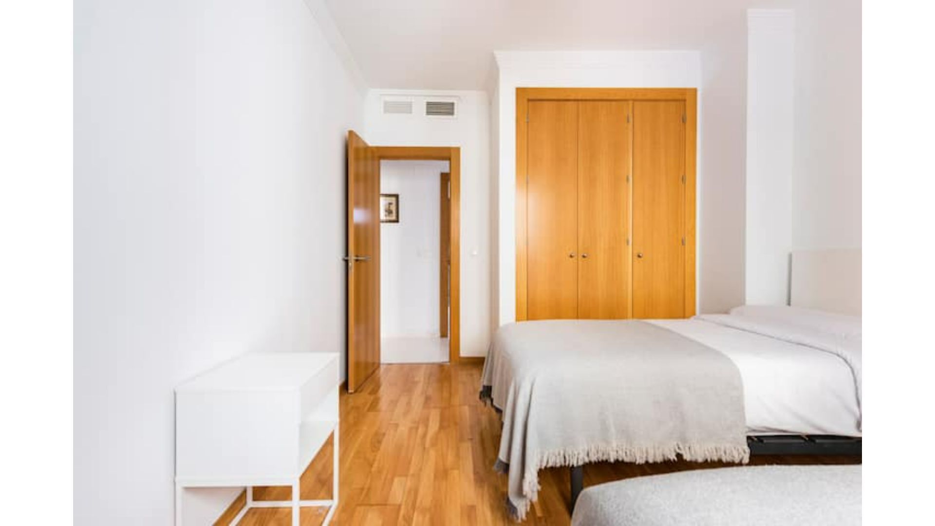 3 chambres, bureau, lit parapluie, Wi-Fi