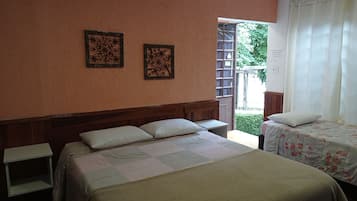 Deluxe Suite, Multiple Beds | 1 bedroom, desk, free WiFi