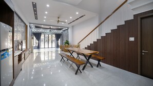 房內用餐區