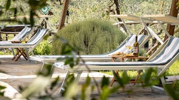 Alberca al aire libre por temporada