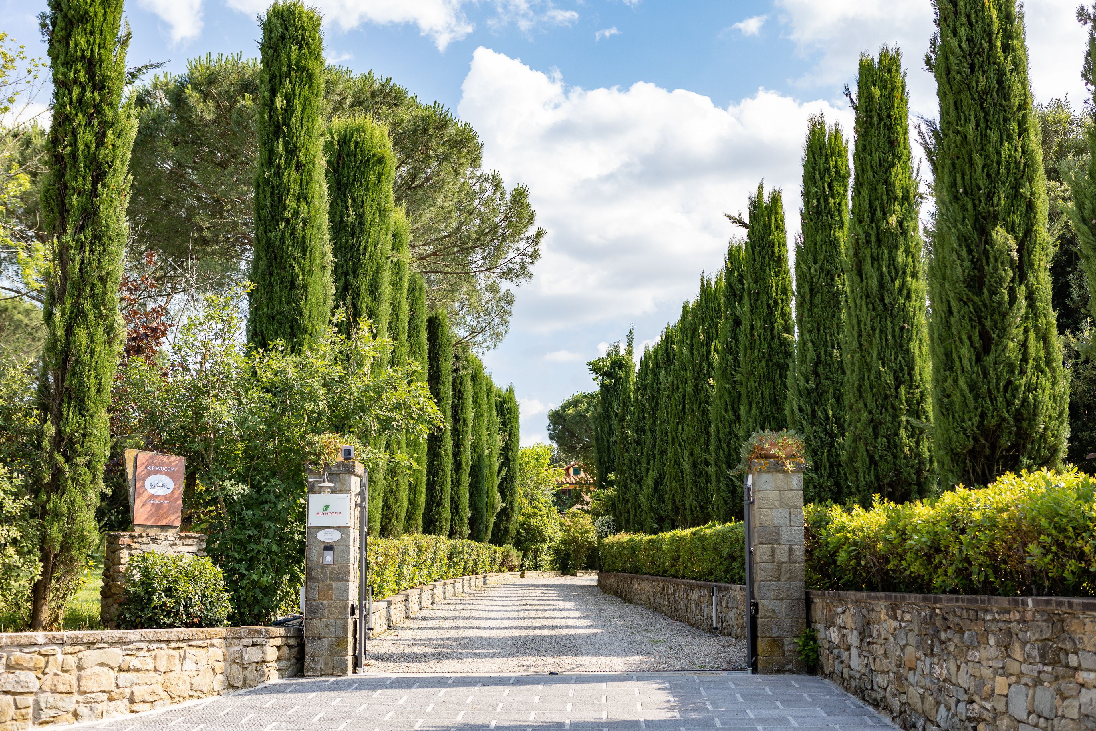 Entrada al alojamiento