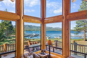 Interior - Lakefront Chalet near Village and Slopes (Big Bear)