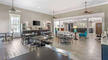 Free daily full breakfast