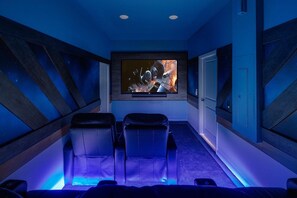 Exterior - Hi330sd: 5 Bed, Under The Sea, Karaoke (Melbourne Beach)