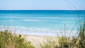 Exterior - Hi330sd: 5 Bed, Under The Sea, Karaoke (Melbourne Beach)