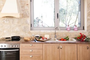 Villa | 3 bedrooms - Poliana Estate Villas - Villa Gardenia 3Bd (West Mani)