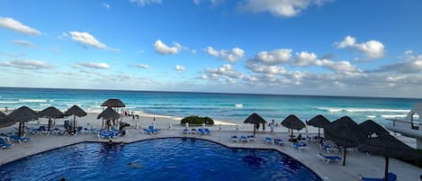 Utomhuspool
