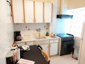 2 bedrooms - Cozy Apartment in Acropolis With Roof Garden (Athens)