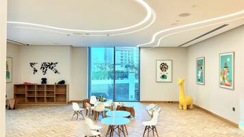 Departamento (2 Bedrooms) | Área de juegos infantiles techada