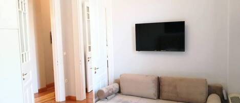 2 bedrooms, Internet