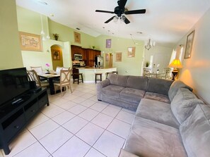 House, 2 Queen Beds (Hidden Gem at Southern Dunes! New Lis) | Living area - Hidden Gem at Southern Dunes! New Listing (Haines City)