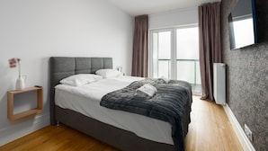 1 bedroom, bed sheets - Modern Apartment Rataje by Renters (Poznan)