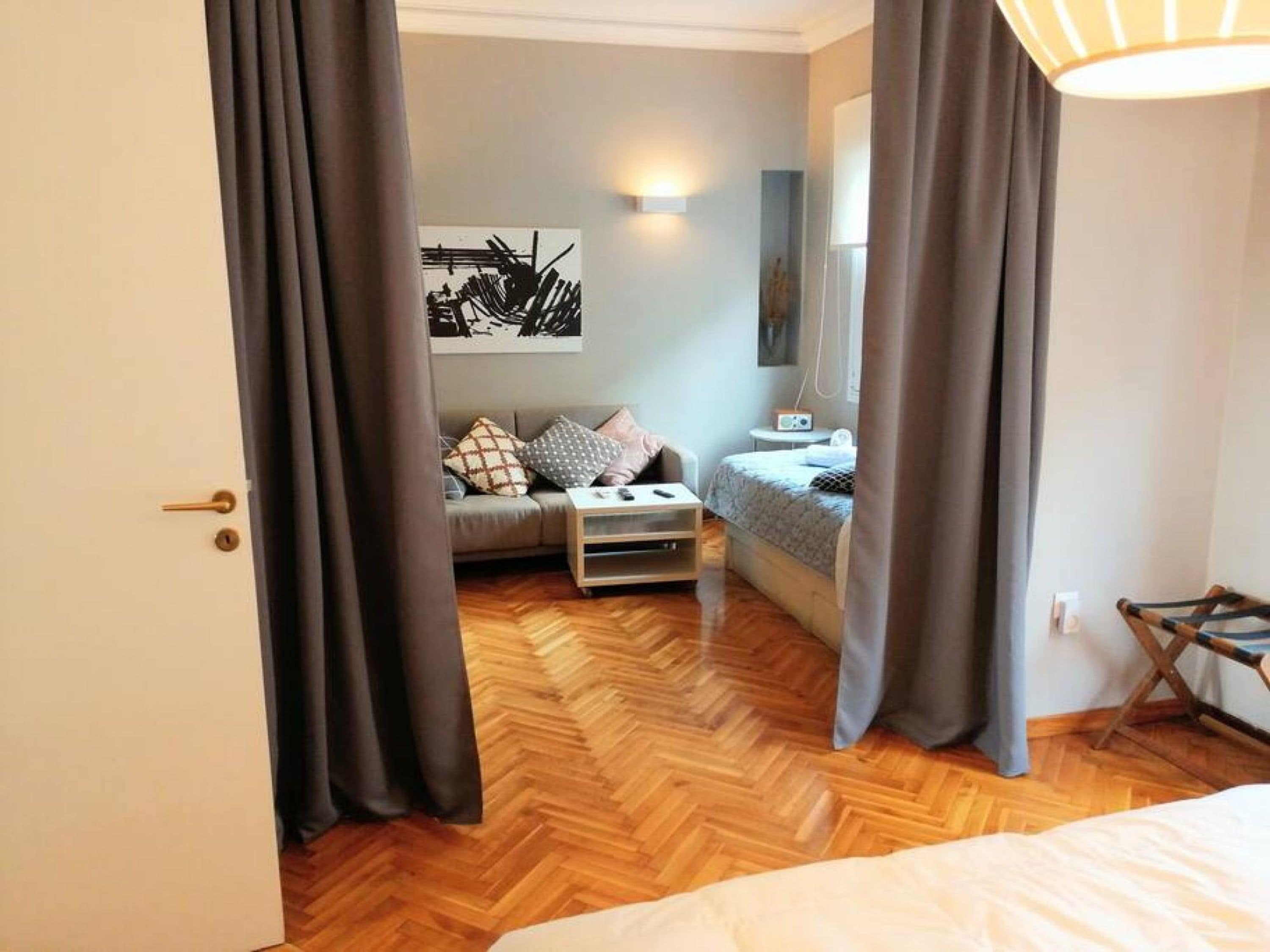 Rumah | 2 kamar tidur dan internet