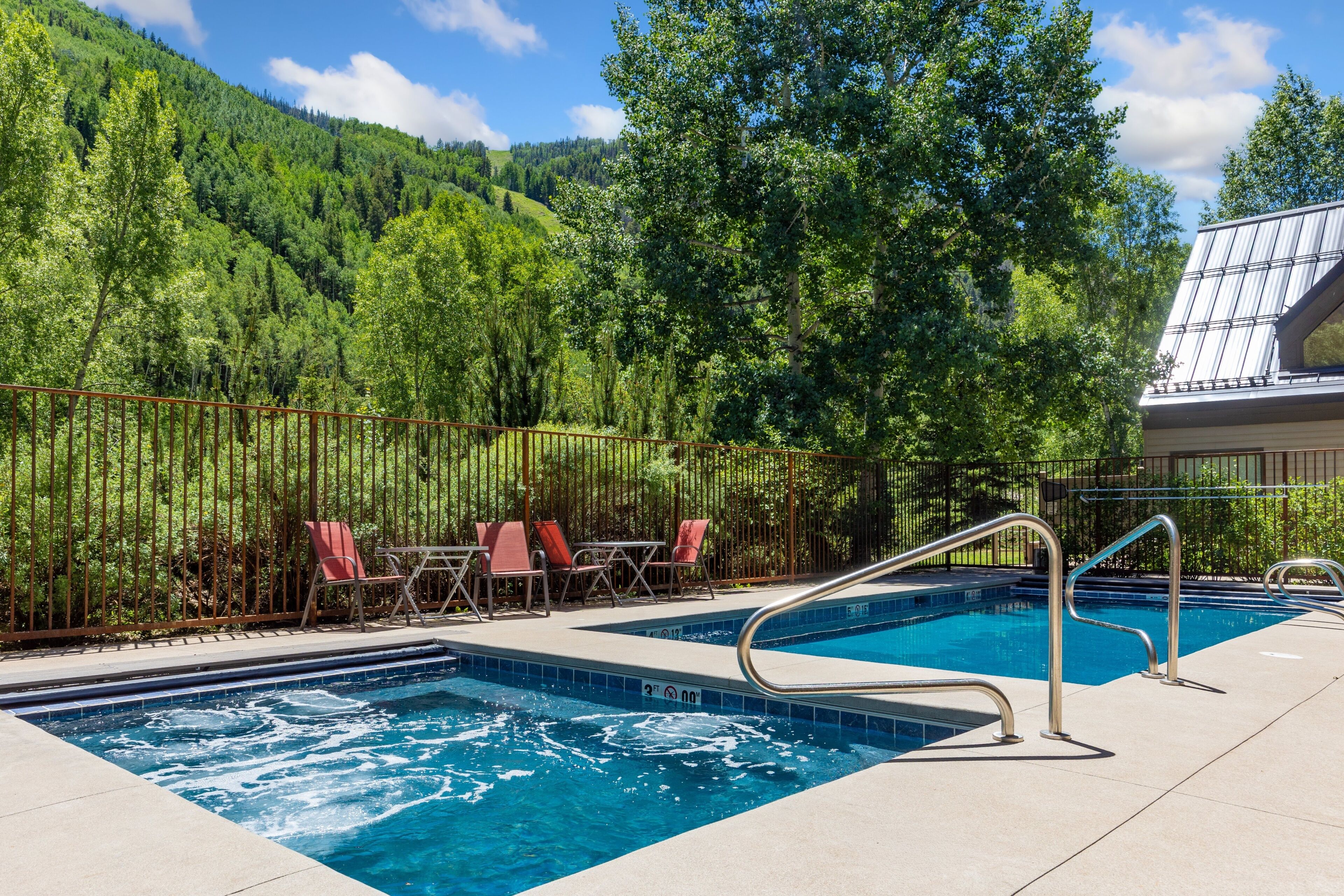 Condo, 1 quarto | Piscina | Piscina aquecida