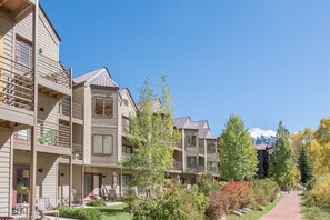 Condo, 1 phòng ngủ | Ngoại thất