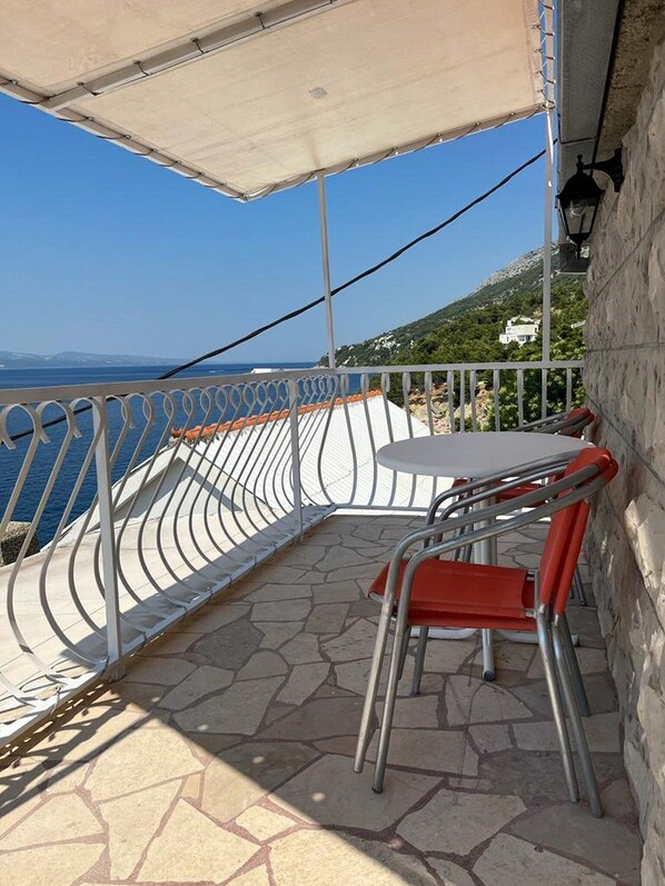 Appartement (Superior One-Bedroom Apartment with T) | Balcon
