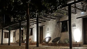 Premium Double Room | Free minibar, free WiFi, bed sheets - Casa Regina Oaxaca (San Pablo Villa de Mitla)