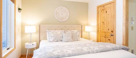 Condo, 1 Bedroom | 1 bedroom, free WiFi