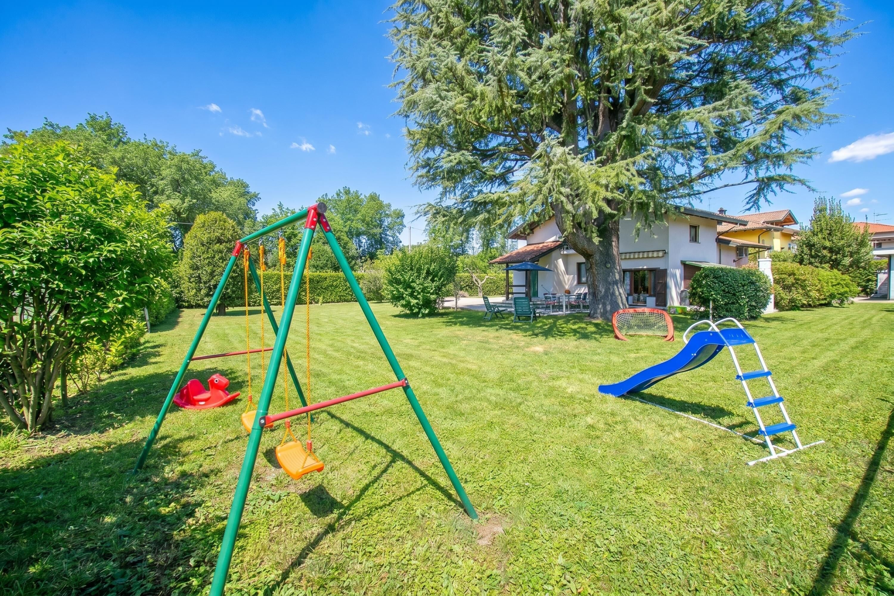 Standard House, Multiple Bedrooms, 2 Bathrooms (Cedar House Villa Few Minutes From) | Children’s area