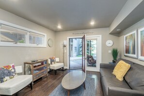 Living area - Walk To Ski, Stylish & Bright! Ground Floor, Hot Tub, Pool 1 Bedroom Condo by RedAwning (Telluride)
