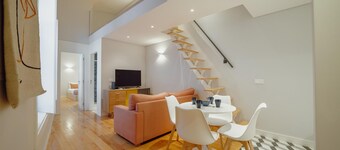 Downtown Amazing Duplex by Vacationy