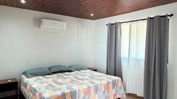 Cabaña estándar, se aceptan mascotas | 2 habitaciones, wifi gratis y ropa de cama