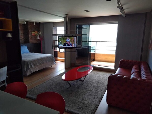1 quarto, Wi-Fi de cortesia, roupa de cama