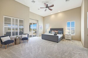 6 bedrooms, desk, iron/ironing board, travel crib