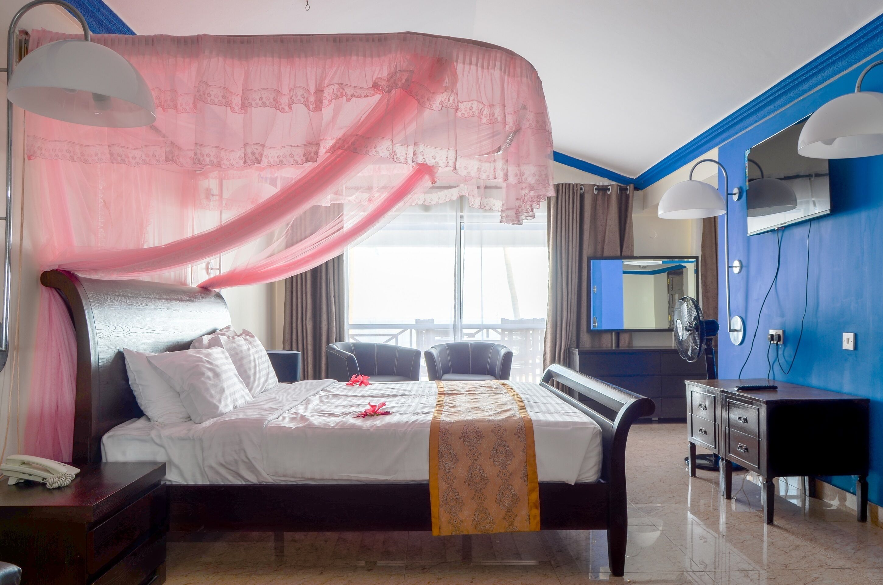 套房, 阳台, 海景 | 办公桌、免费婴儿床、免费 WiFi、床单