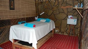 Sauna, steam room, 1 treatment room