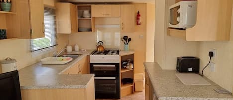 Cabin, nhiều giường | Bếp riêng | Tủ lạnh, lò vi sóng, lò nướng, bếp nấu