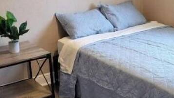 3 bedrooms, free WiFi, bed sheets