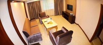 Wanjia Oriental Hotel