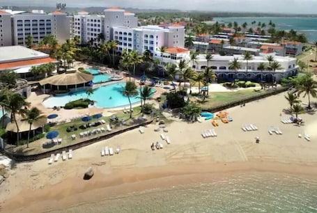 On the beach, white sand, beach bar. Villas De Playa 2