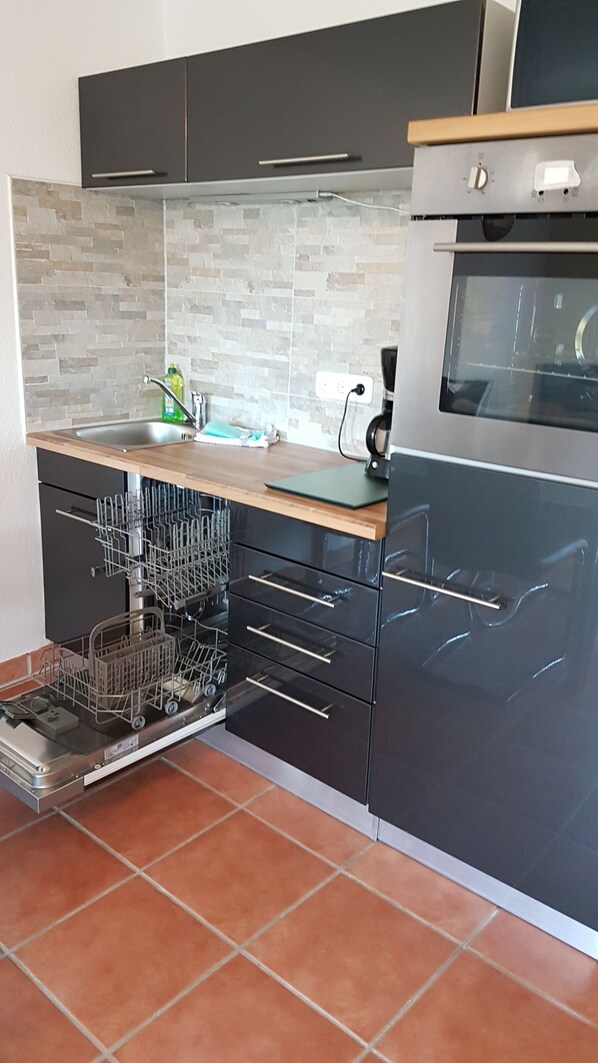 Dishwasher - Dornum" vacation apartment (Dornumersiel)