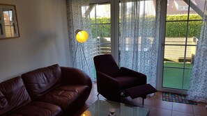 TV - Dornum" vacation apartment (Dornumersiel)