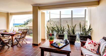 2 La Mer - Side-sea & garden view