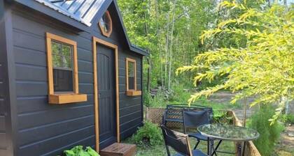 The Music Shack - Outdoor Glamping Room