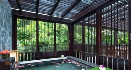 Qixianling Zhongnan Hot Spring Apartment Hotel