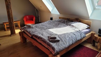 3 bedrooms, WiFi, bed sheets