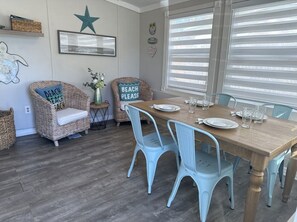 Dining - Sweet retreat, with private pool, patio, bbq, corn hole boards and fire pit. (Seminole)