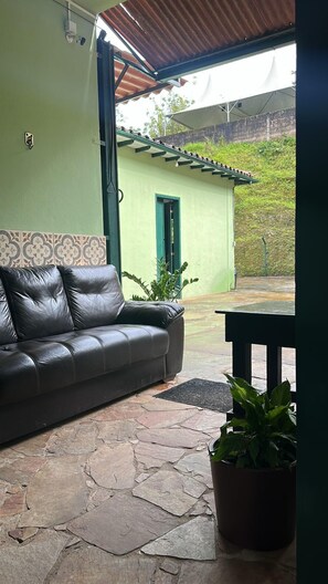 Living area - Pouso dos Viajantes Unidade Centro (Ouro Preto)