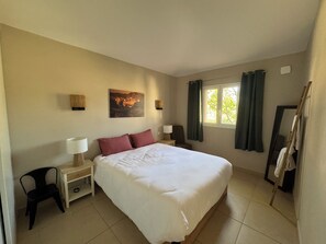 3 Schlafzimmer, Bügeleisen/Bügelbrett, Reisekinderbett, kostenloses WLAN