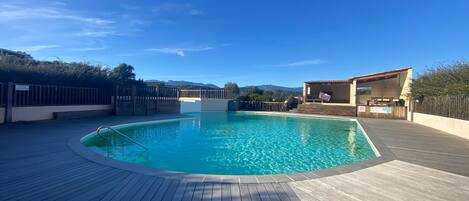 Piscina a l'aire lliure
