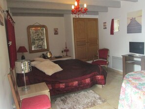 1 bedroom, WiFi
