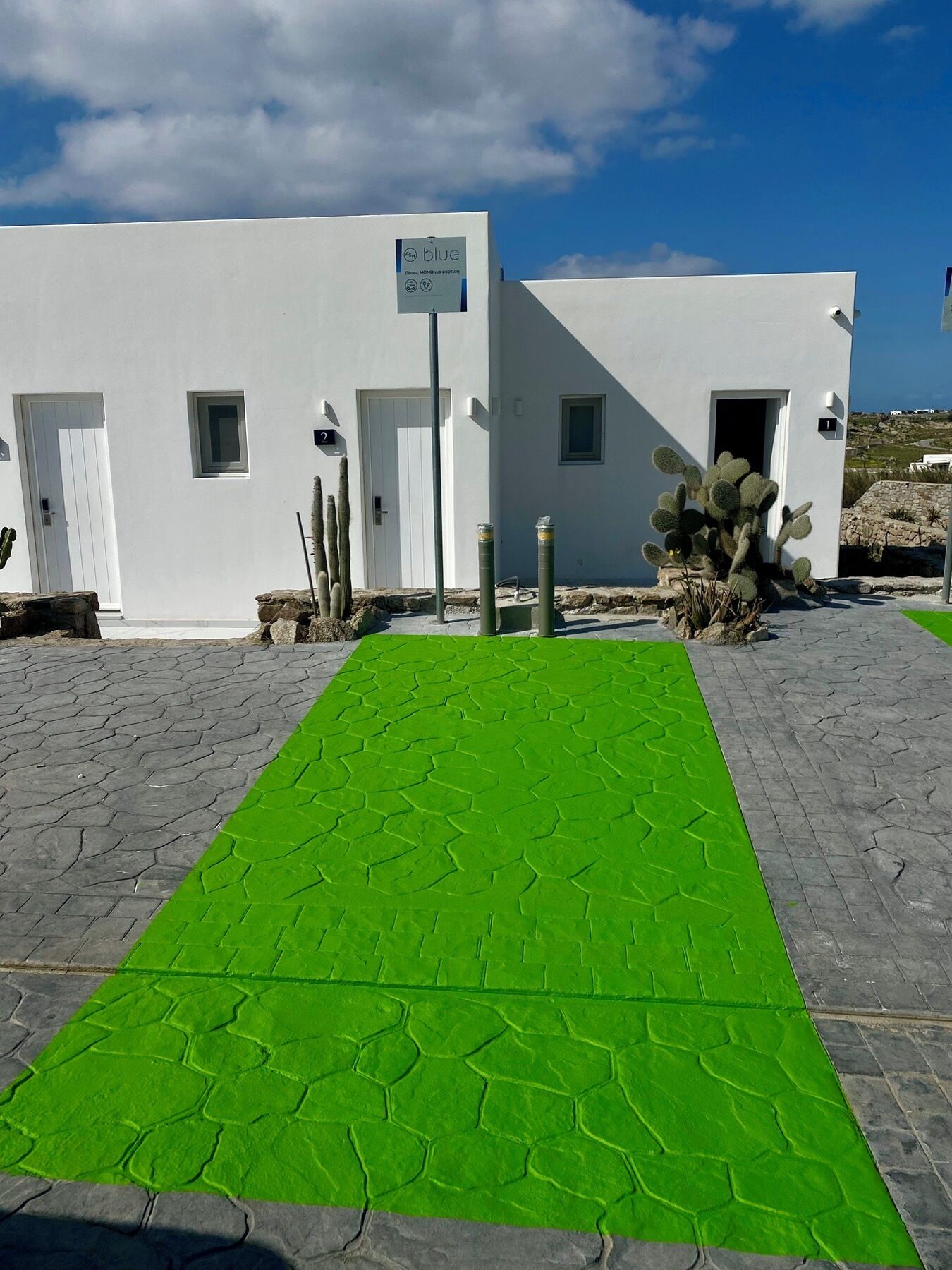 Photo - Bianco a Nero Mykonos