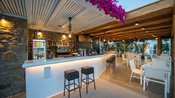 Poolbar