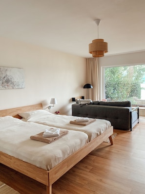 1 bedroom, iron/ironing board, free WiFi, bed sheets