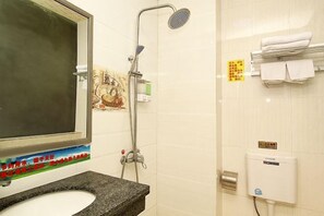 Bathroom - Xiangbali Express Hotel Guilin (Lingchuan)