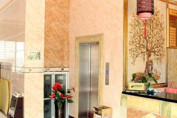 Lobby - Xiangbali Express Hotel Guilin (Lingchuan)